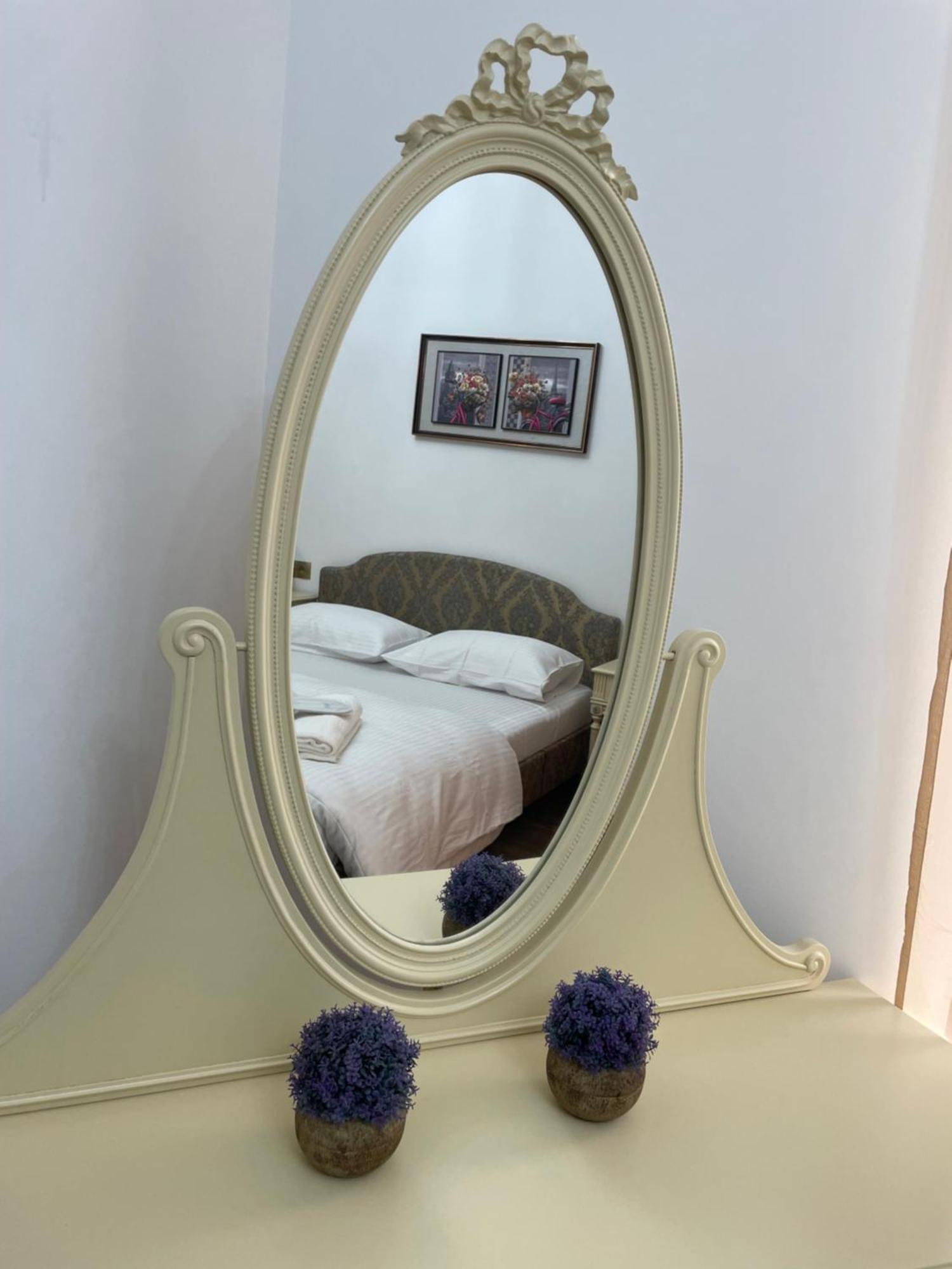 Picasso Apartment Kutaisi Ngoại thất bức ảnh