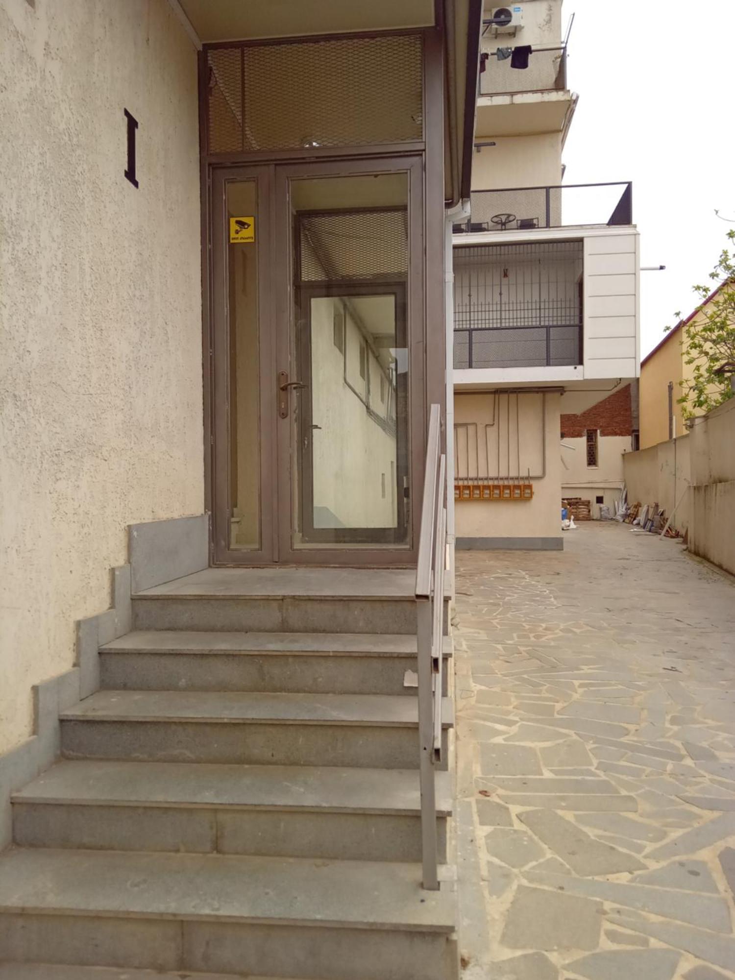 Picasso Apartment Kutaisi Ngoại thất bức ảnh